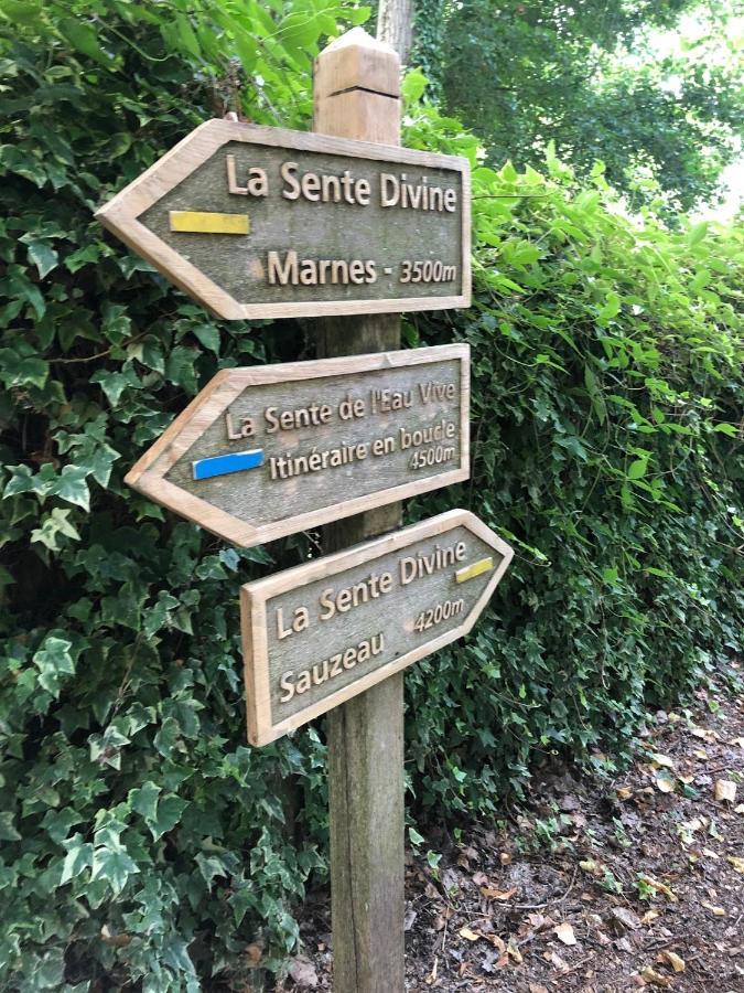 La Galuche Bed & Breakfast Angliers  Bagian luar foto