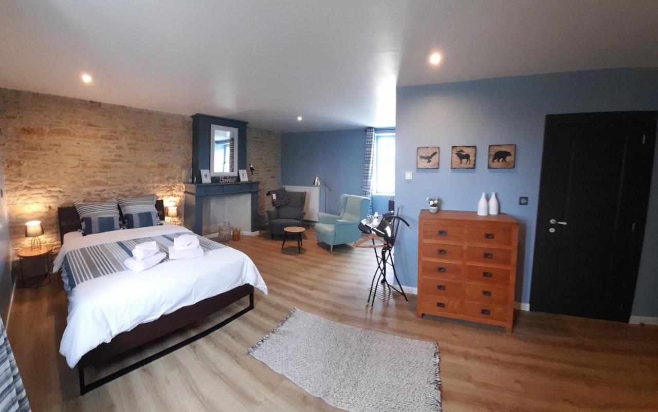 La Galuche Bed & Breakfast Angliers  Bagian luar foto