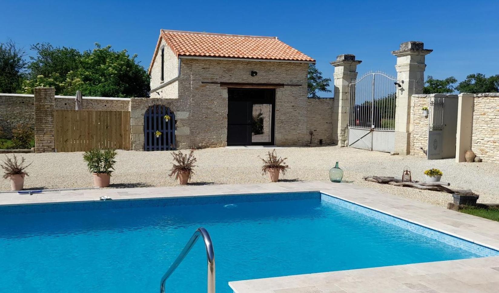 La Galuche Bed & Breakfast Angliers  Bagian luar foto